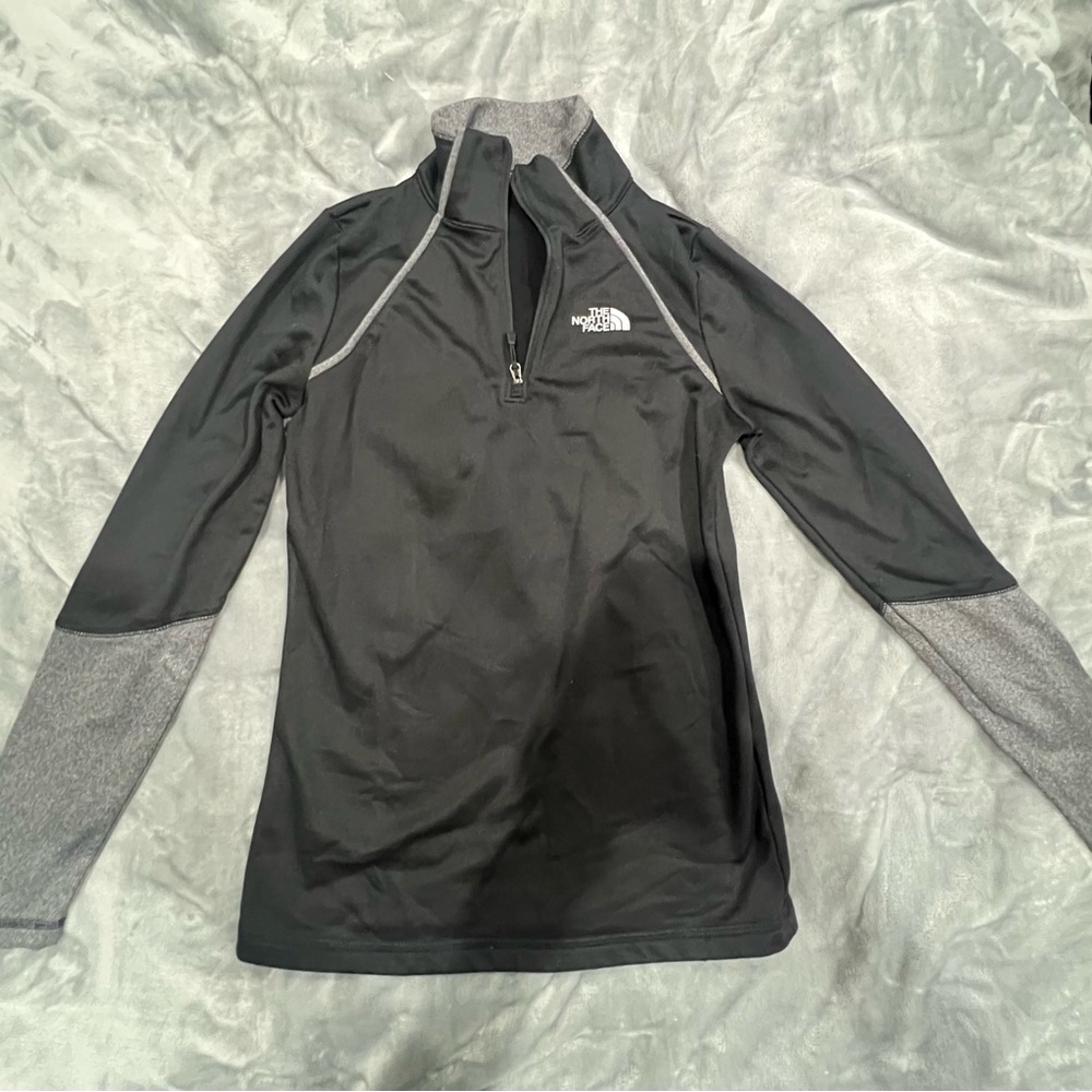 Northface Women’s Black and Gray Pullover - XSmall